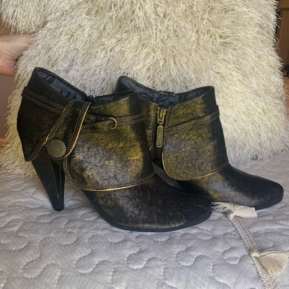 Anthropologie Seychelles Ankle Boot Booties w Heel